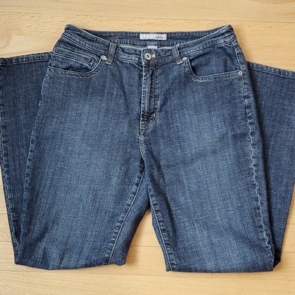 CHICO'S PLATINUM BOOTCUT JEANS SIZE 1 SHORT ( WOMEN'S SIZE 8 SHORT )
